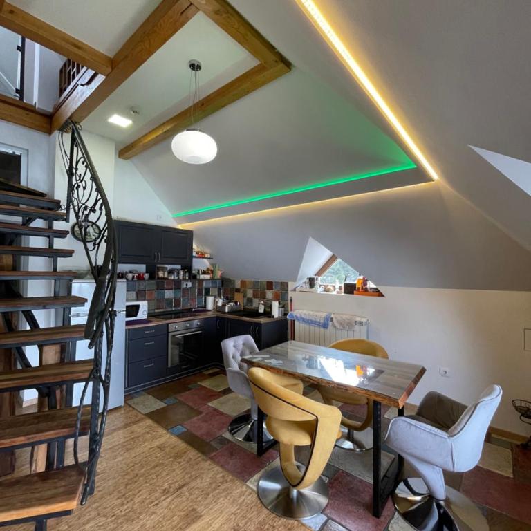 Apartments JARAM - Three-Bedroom Apartment - 7