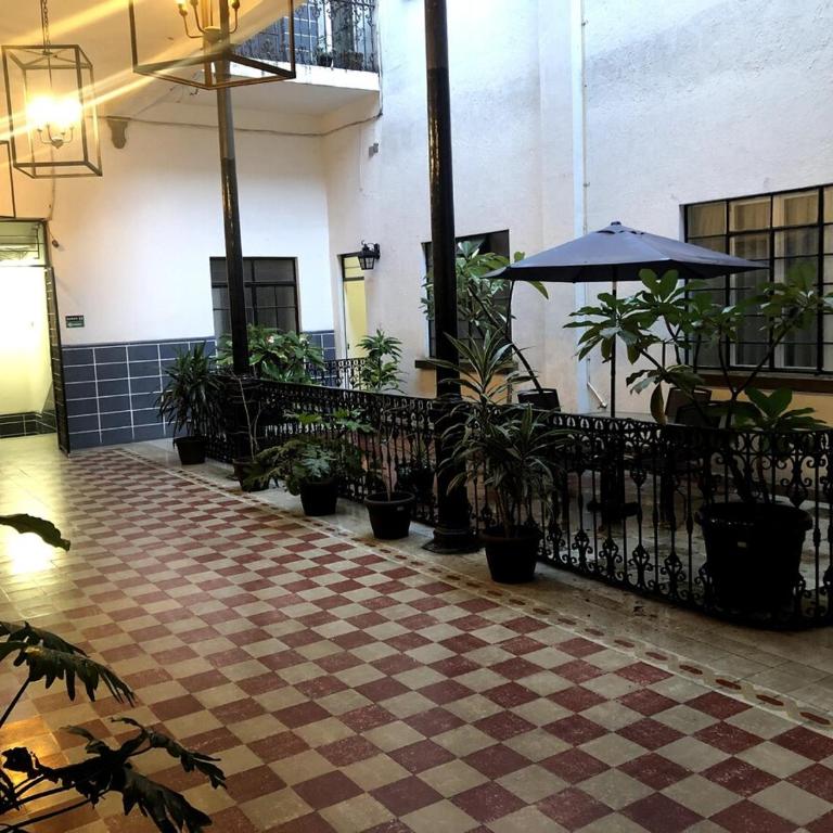 Zocalo SENSACIONAL - Apartamento con balcón - 2
