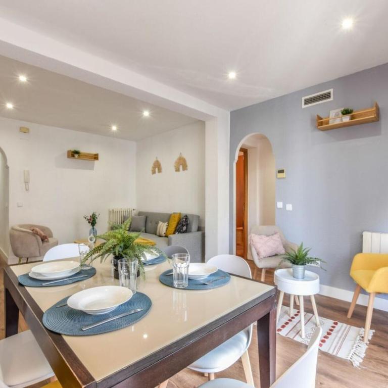 Spacious Apartment near Retiro Park - Apartamento con 4 dormitorios - 2