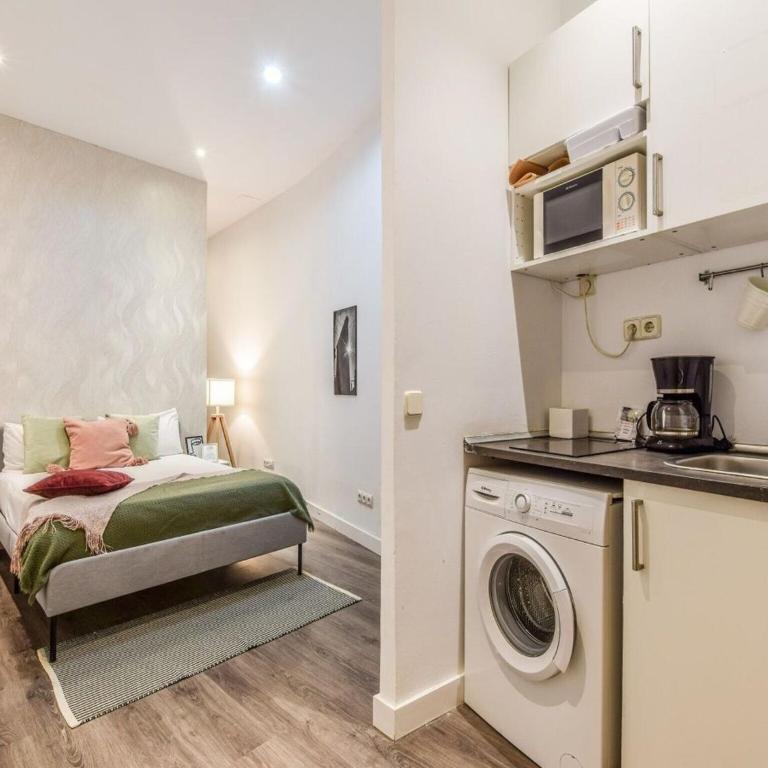 Modern Stay in Malasana, Madrid - Apartamento de 1 dormitorio - 16