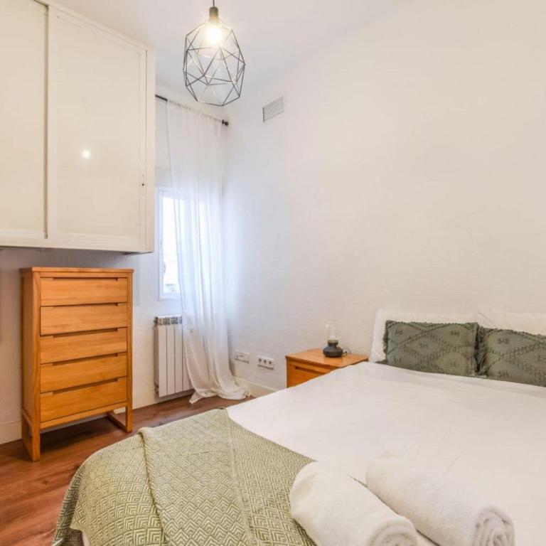 Spacious Apartment near Retiro Park - Apartamento con 4 dormitorios - 22