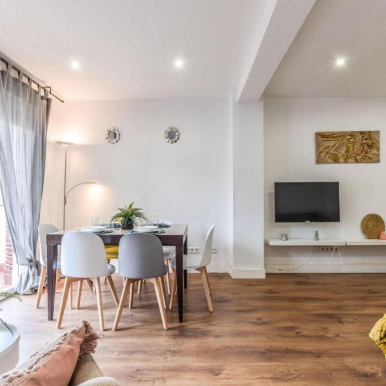 Spacious Apartment near Retiro Park - Apartamento con 4 dormitorios - 8