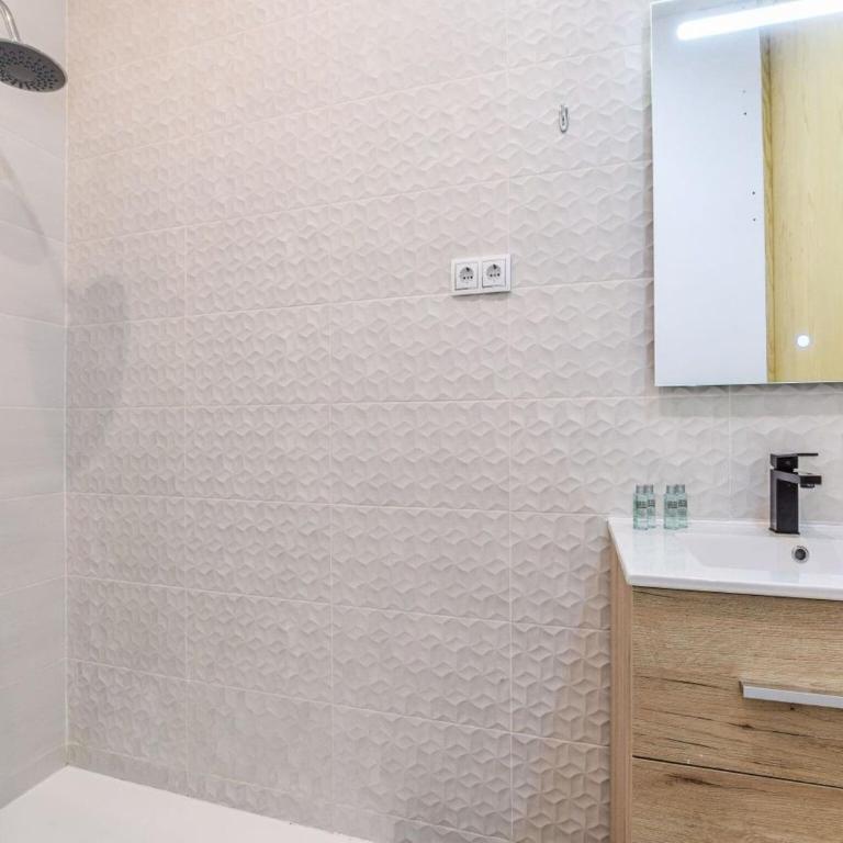 Modern Stay in Malasana, Madrid - Apartamento de 1 dormitorio - 17