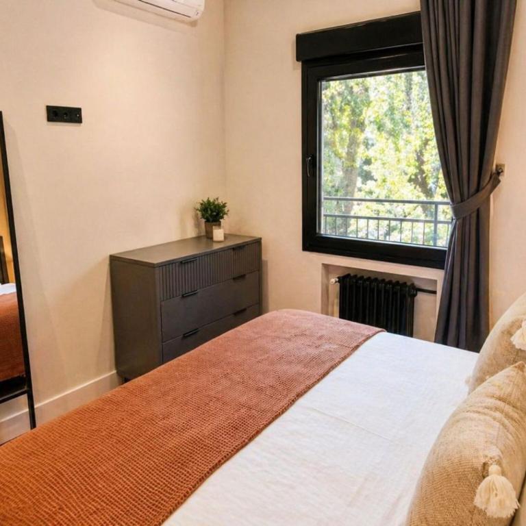 Spacious Madrid Apartment with Garden - Apartamento de 3 dormitorios - 20