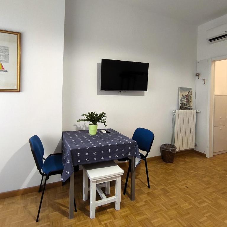 Nonna Anna Suite - Camera Tripla con Bagno - 7