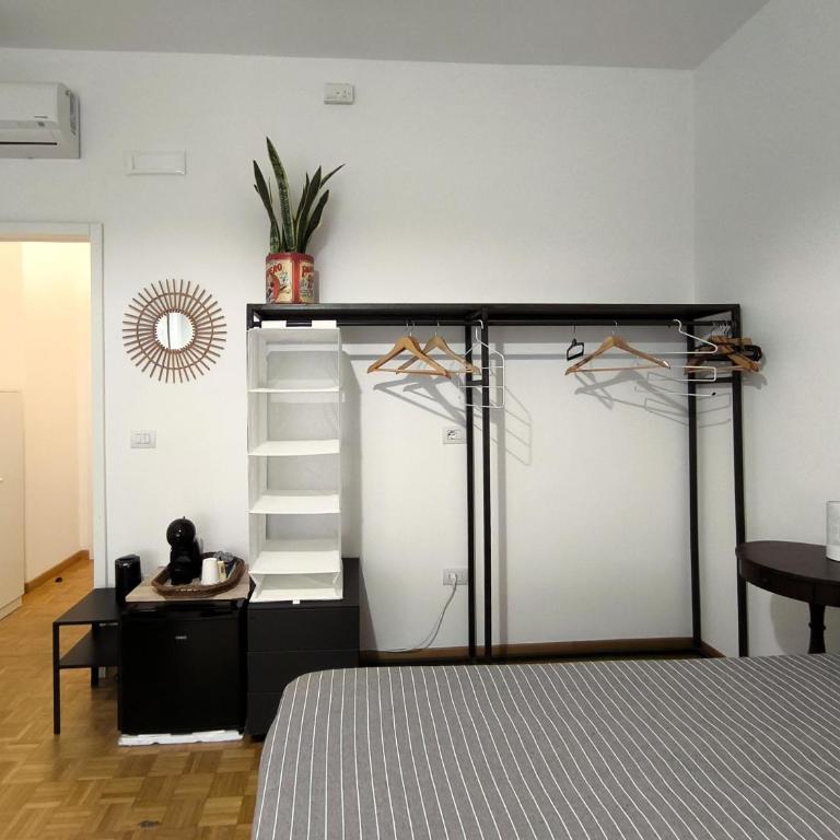 Nonna Anna Suite - Camera Tripla con Bagno - 17