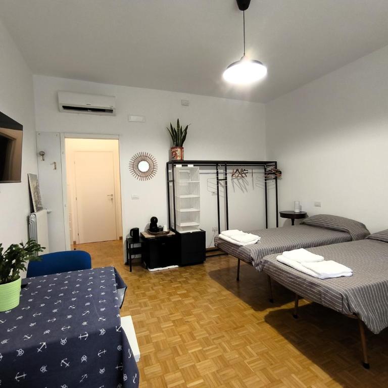 Nonna Anna Suite - Camera Tripla con Bagno - 16