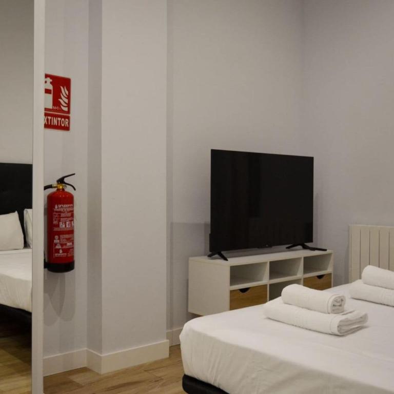 Stay in Quiet Madrid Area - Apartamento - 9