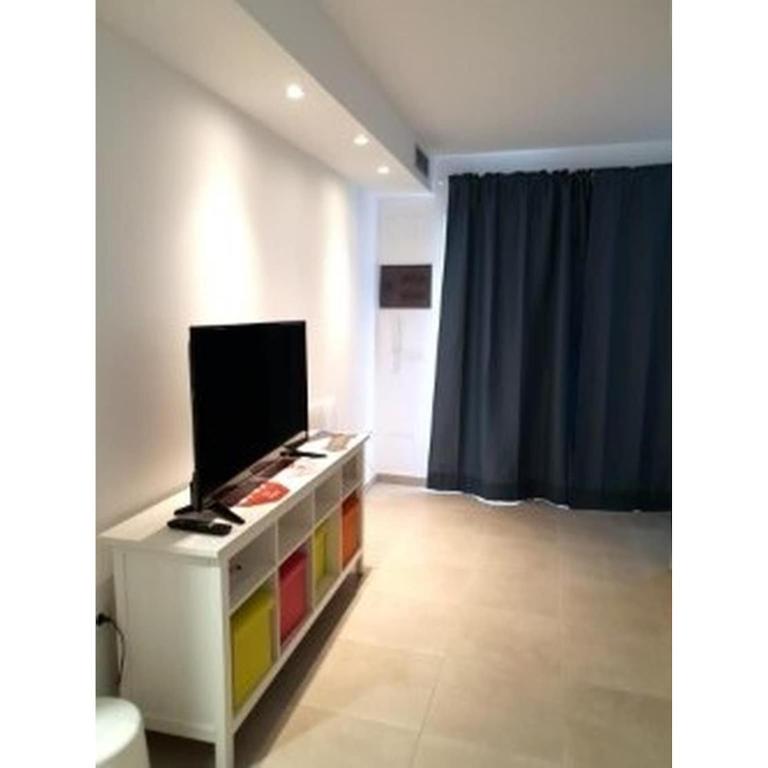 Flat with Pool Views in Corralejo - One-Bedroom Apartment - 18