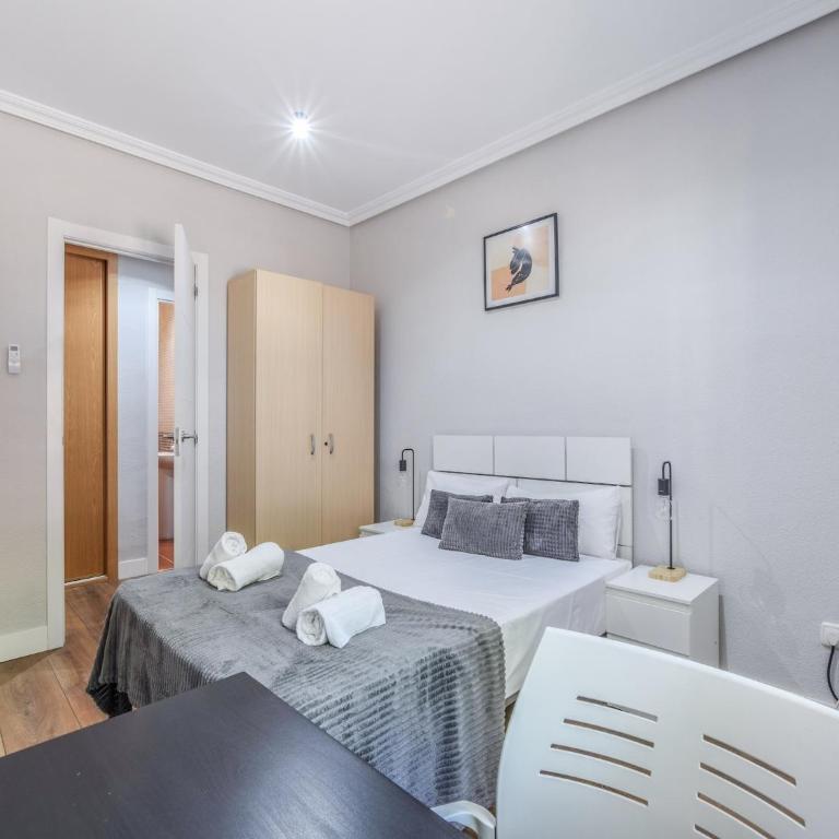 Family Apartment, Heart of Madrid - Apartamento con 4 dormitorios - 17