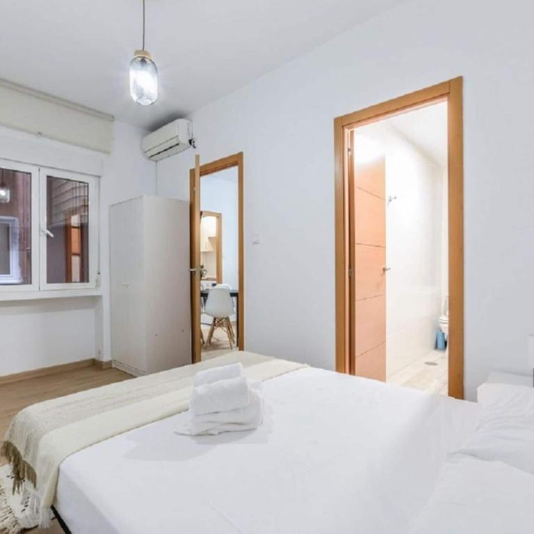 Apartment near Plaza de Espana, Madrid - Apartamento de 1 dormitorio - 14