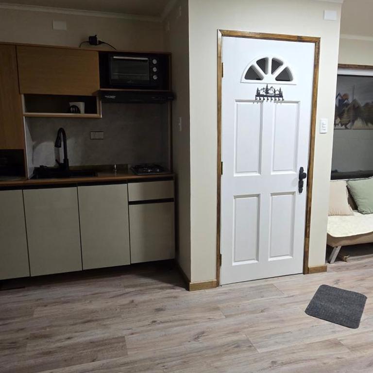 Refugio Sarmiento - One-Bedroom Apartment - 4