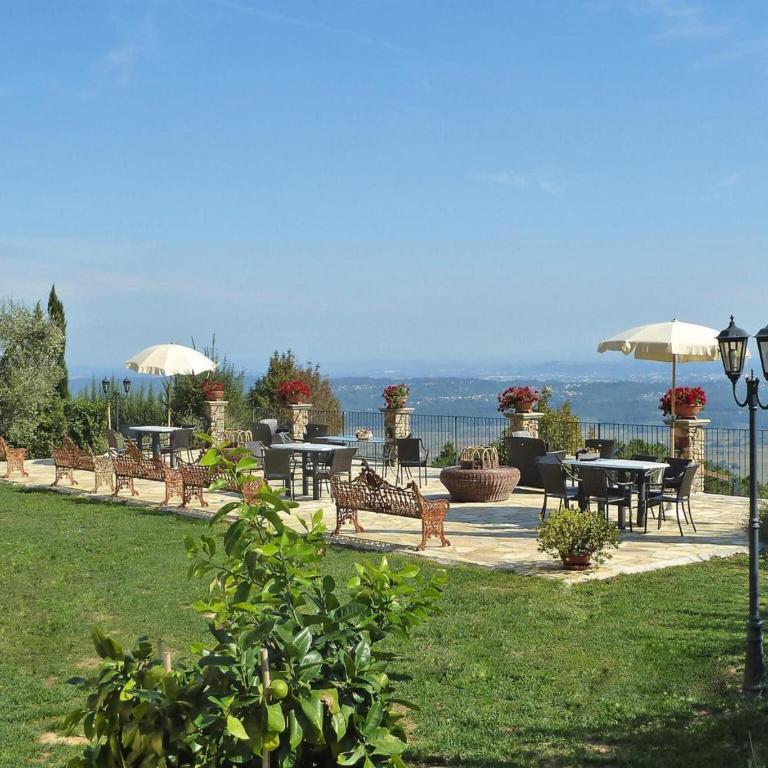 Estate in Monte Serra with Pool & Olive Views - One-Bedroom Apartment - 19