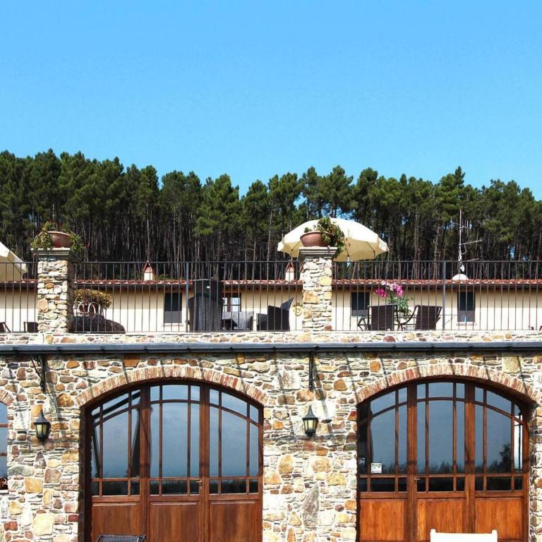 Estate in Monte Serra with Pool & Olive Views - One-Bedroom Apartment - 13