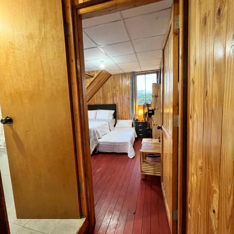 Albano Apartamento 1BR - 2 camas tu refugio Oxapampa piso 4 sin ascensor - Apartamento de 1 dormitorio - 14