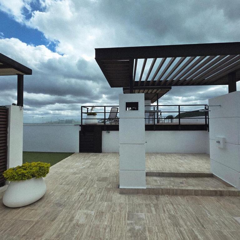 TAKH, Elegant Condo 2BR Rooftop Pool Ocean View & Balcony lagoon view - Apartamento Familiar de 2 dormitorios con vistas - 8