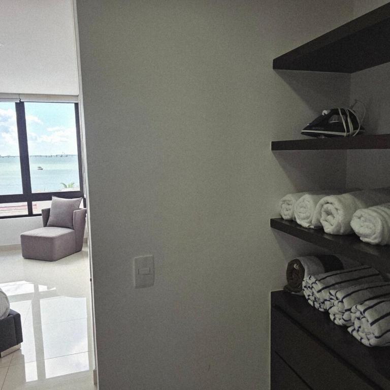 TAKH, Elegant Condo 2BR Rooftop Pool Ocean View & Balcony lagoon view - Apartamento Familiar de 2 dormitorios con vistas - 24