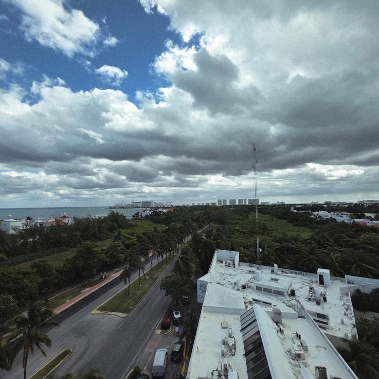 TAKH, Elegant Condo 2BR Rooftop Pool Ocean View & Balcony lagoon view - Apartamento Familiar de 2 dormitorios con vistas - 28