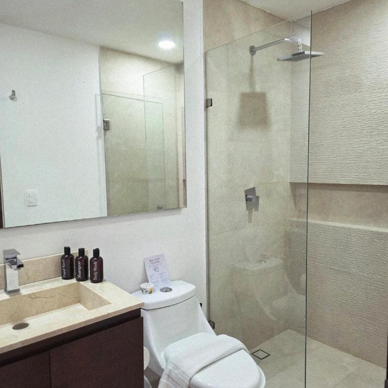 TAKH, Elegant Condo 2BR Rooftop Pool Ocean View & Balcony lagoon view - Apartamento Familiar de 2 dormitorios con vistas - 37