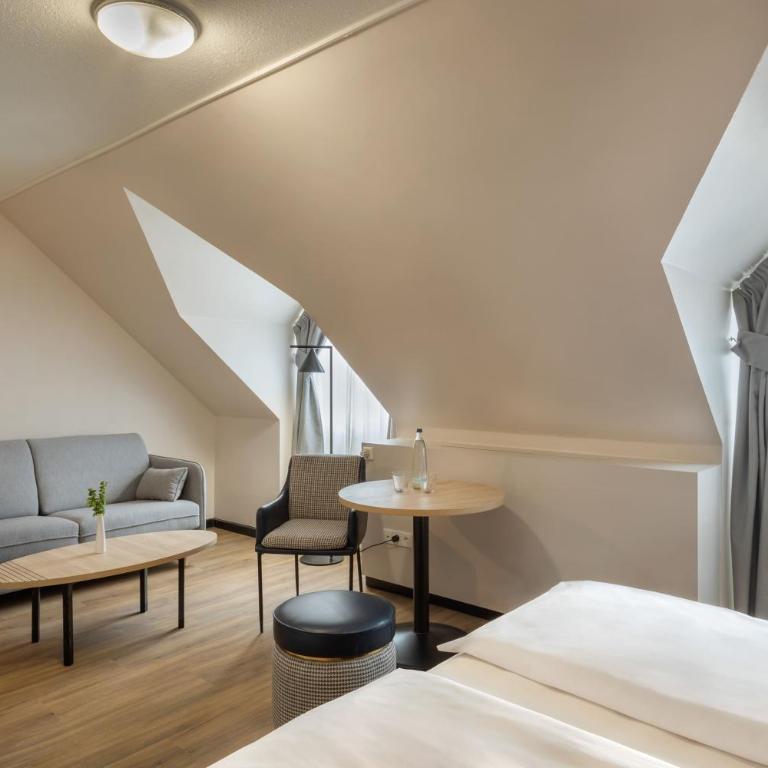 Hotel München City Center, Affiliated by Meliá - Junior Suite - 5