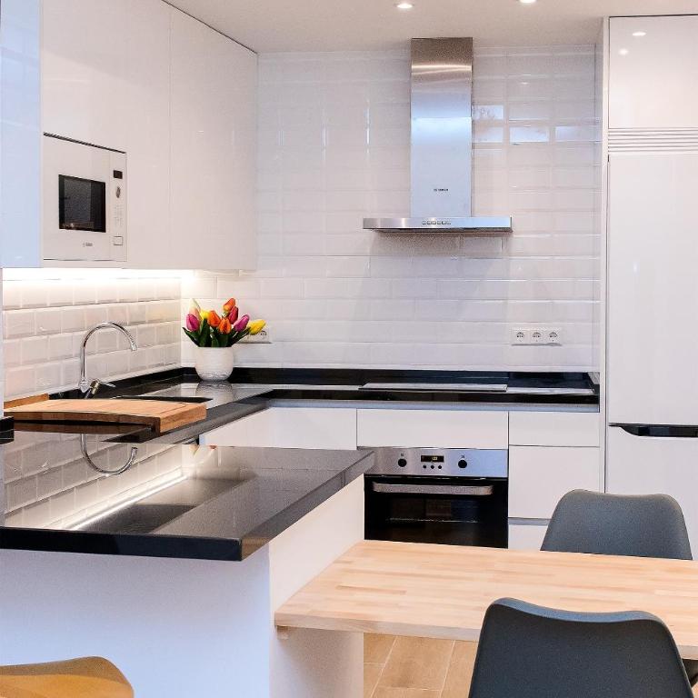iloftmalaga City Center - Apartamento de 2 dormitorios - Calle San José, 4 - 1