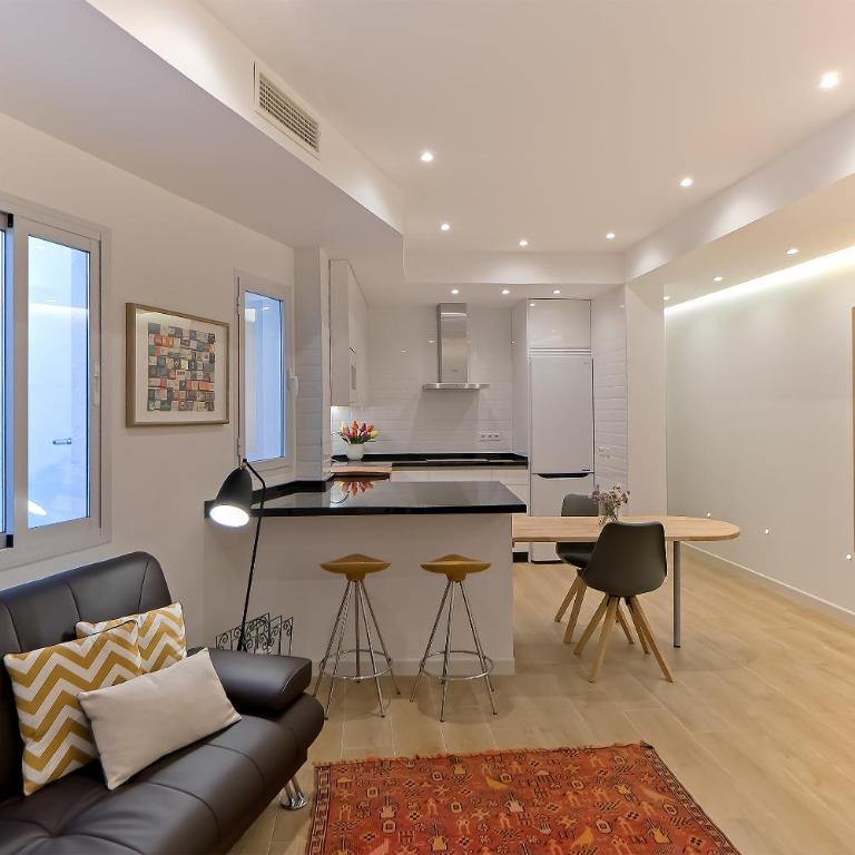iloftmalaga City Center - Apartamento de 2 dormitorios - Calle San José, 4 - 6