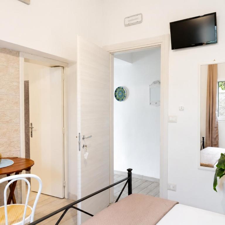 Marea Blanca - Rooms & Garden - Camera Matrimoniale - 8