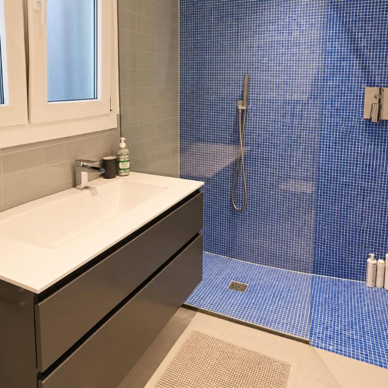 Maison Pellico - Parco del Valentino 5' - Appartamento con 2 Camere da Letto e Balcone - 11