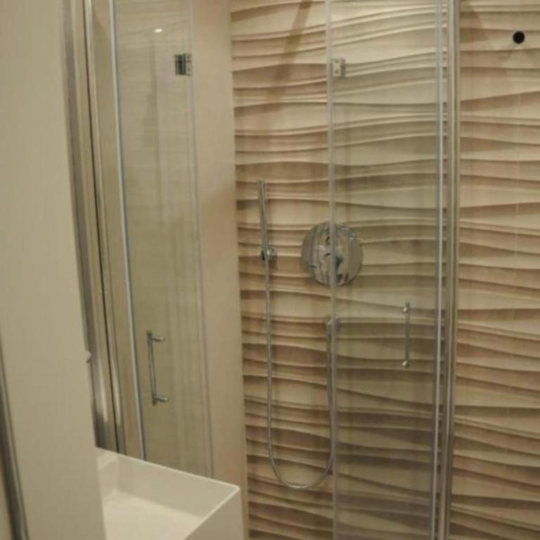 B&B Vin e Va - Camera Tripla con Bagno Privato - 3