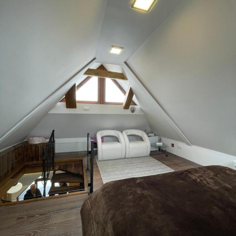 Apartments JARAM - Three-Bedroom Apartment - 12