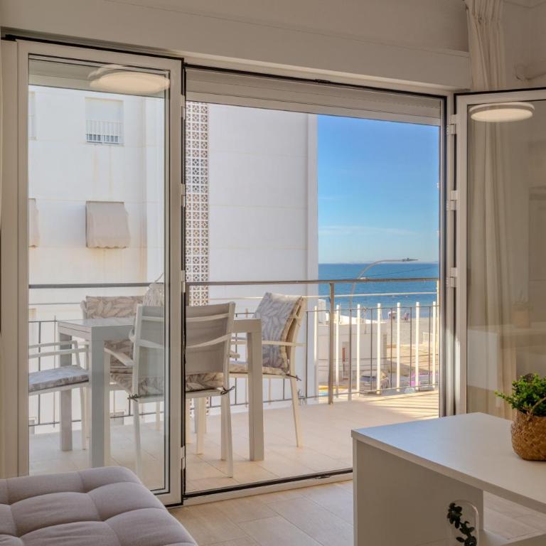 Acogedor apartamento a pocos metros de la playa - Apartamento de 2 dormitorios - 1