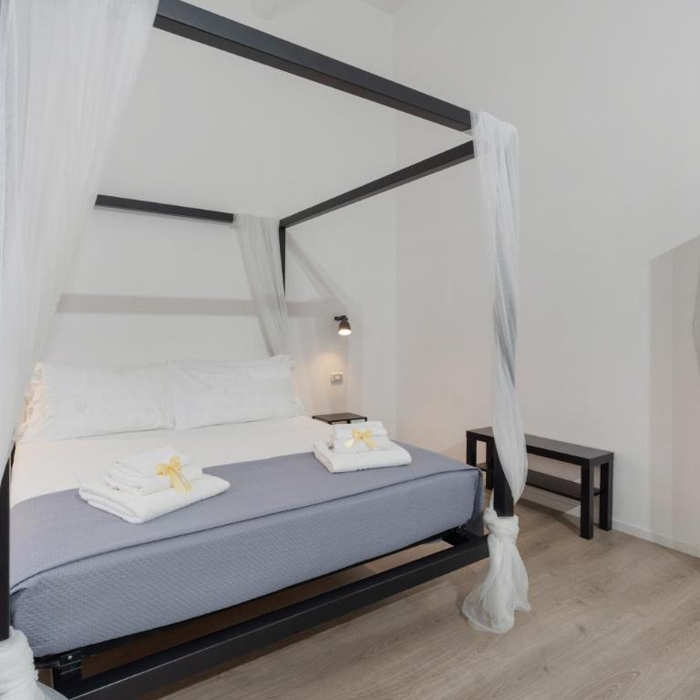 Kairos Rooms & Suite - Habitación Doble con ducha - 1 o 2 camas - 5