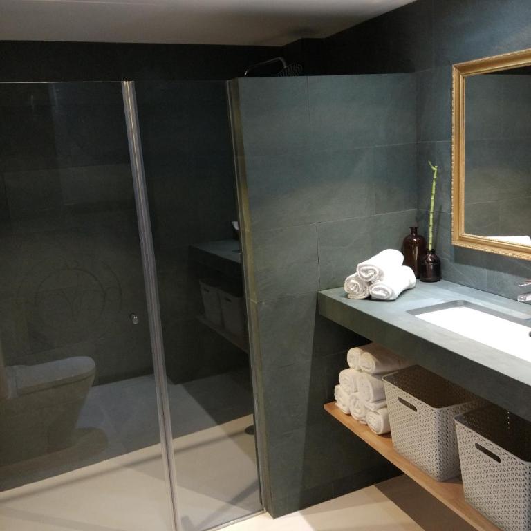 Apartments Downtown Valencia - Penthouse Apartment - 8