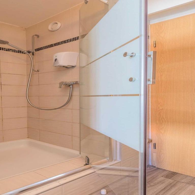 Cosy apartment- 1BR-4P- Geneva - One-Bedroom Apartment - 2