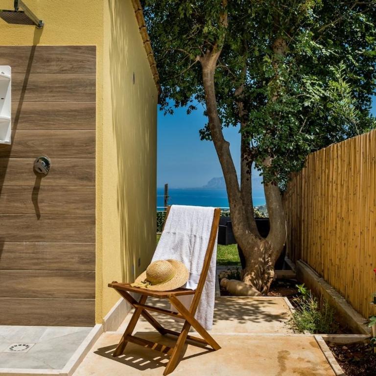 Villa Paradise Luxury - Two-Bedroom Villa - 41