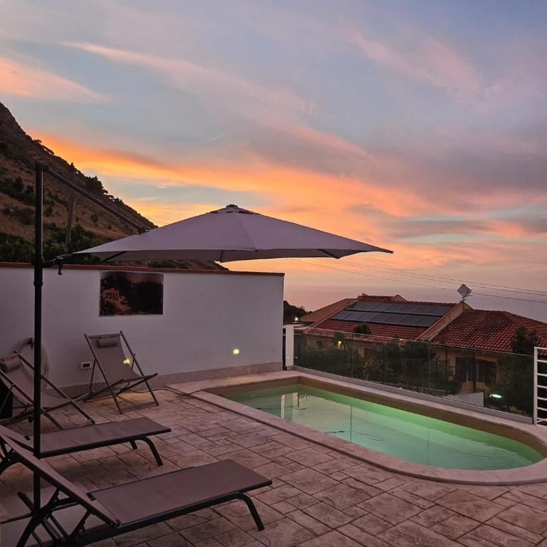 Villa Paradise Luxury - Two-Bedroom Villa - 17