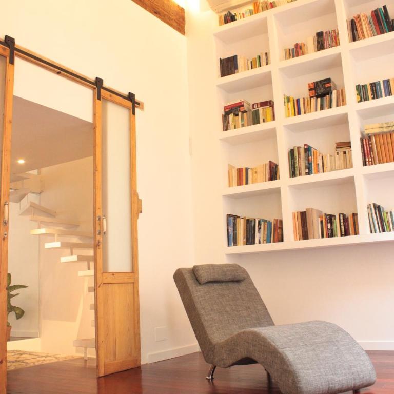 Apartments Downtown Valencia - Duplex Apartment - 4