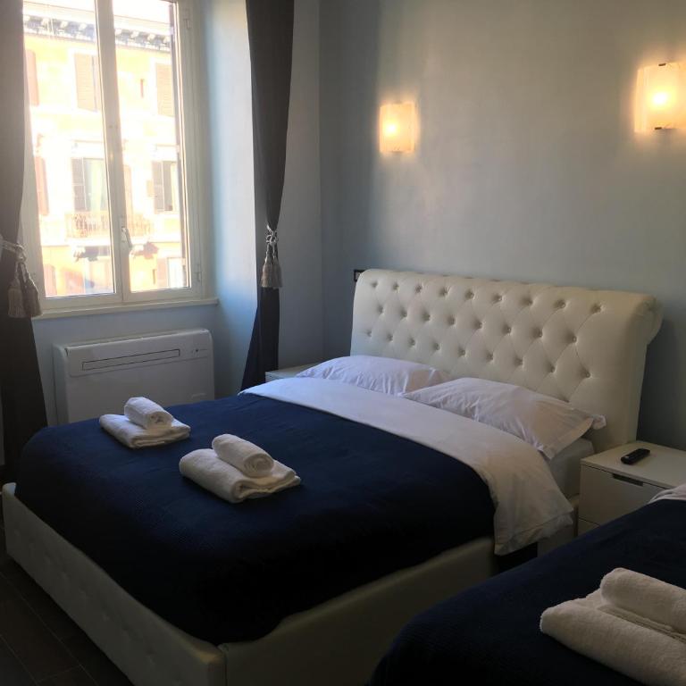 Favola Romana - Guest House - Camera Tripla con Bagno - 3