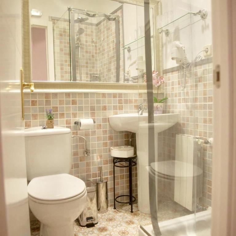 Hostal Casa Boutique - Deluxe King Suite - 21