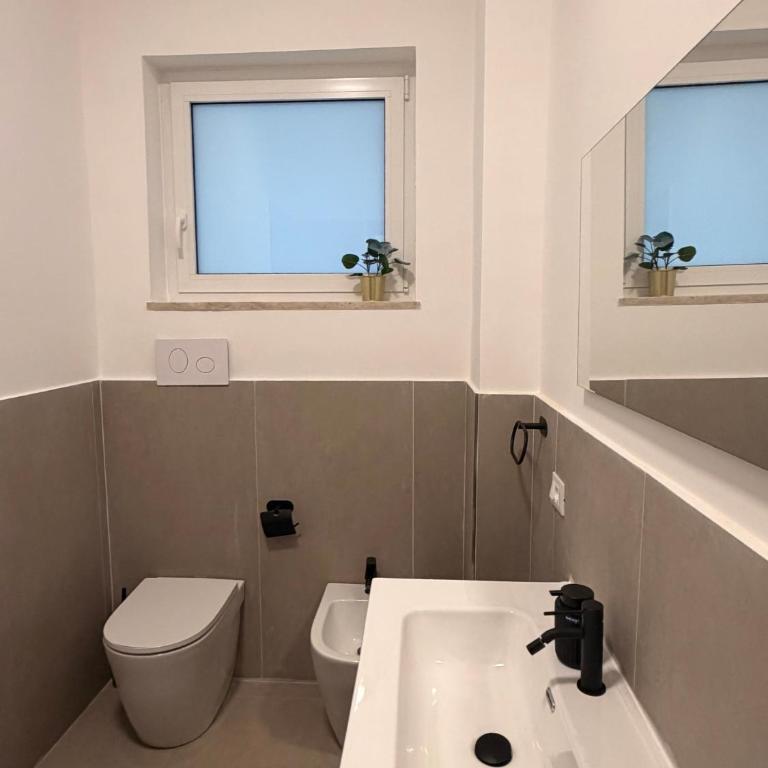 LibertàTrentotto - Zimmer mit Kingsize-Bett und Balkon - 8