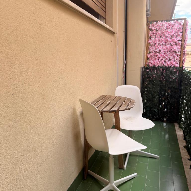 LibertàTrentotto - Zimmer mit Kingsize-Bett und Balkon - 19