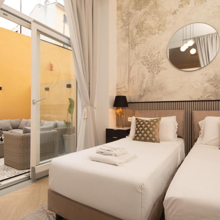Exclusive Private courtyard by San Lorenzo - Two-Bedroom Apartment - 10