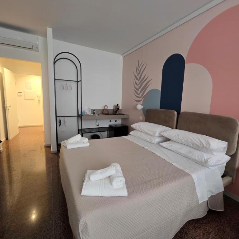 Mazzini64 - Camera Tripla con Bagno Privato - 14