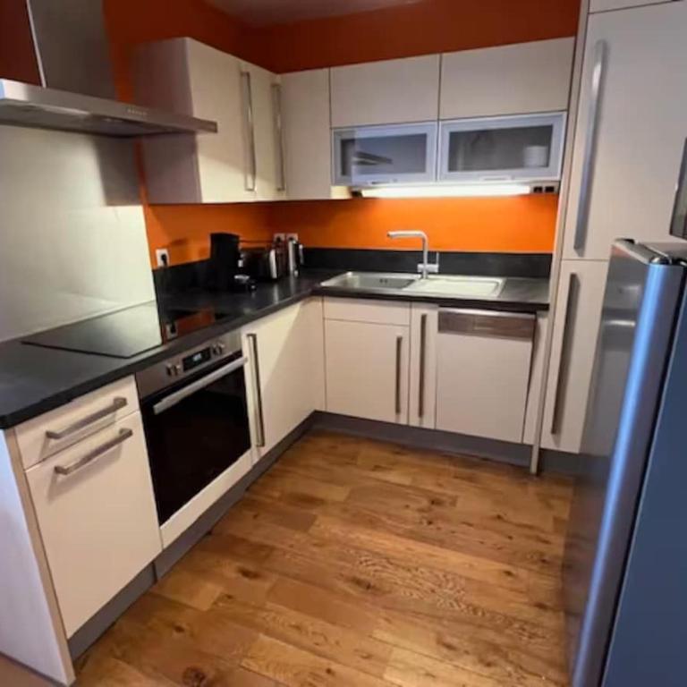 2 bedroom apartment for 4 people, ski-in ski-out, Tignes Le Lac, private garage - Apartment mit 1 Schlafzimmer - 6