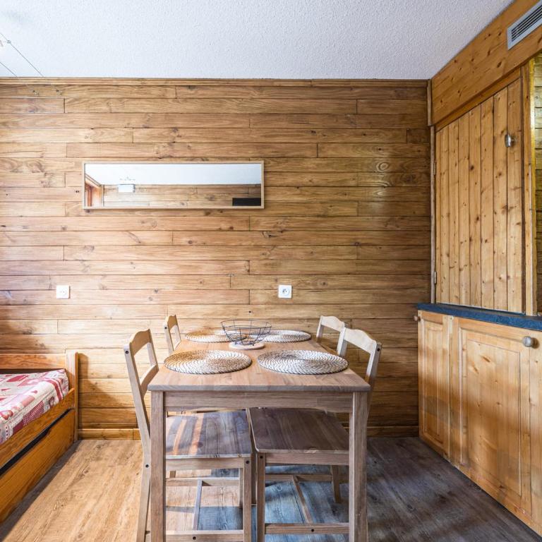 Joli studio cabine rénové · 4 personnes · Balcon au sud/ouest - Monolocale - 8