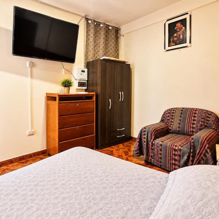 Cozy Studio - 9 Min to Historic Center - One-Bedroom Apartment - 10