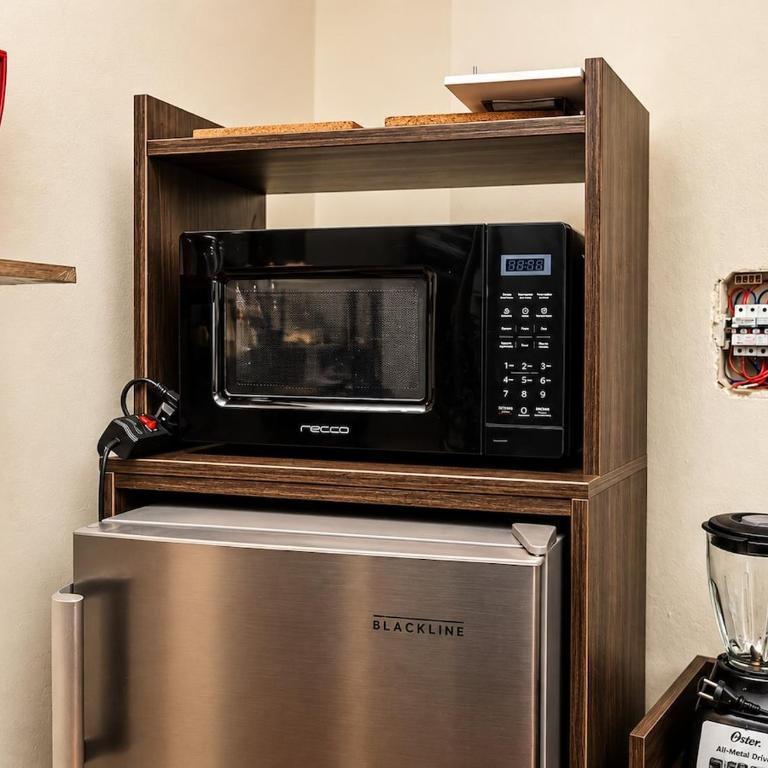 Cozy Studio - 9 Min to Historic Center - One-Bedroom Apartment - 18
