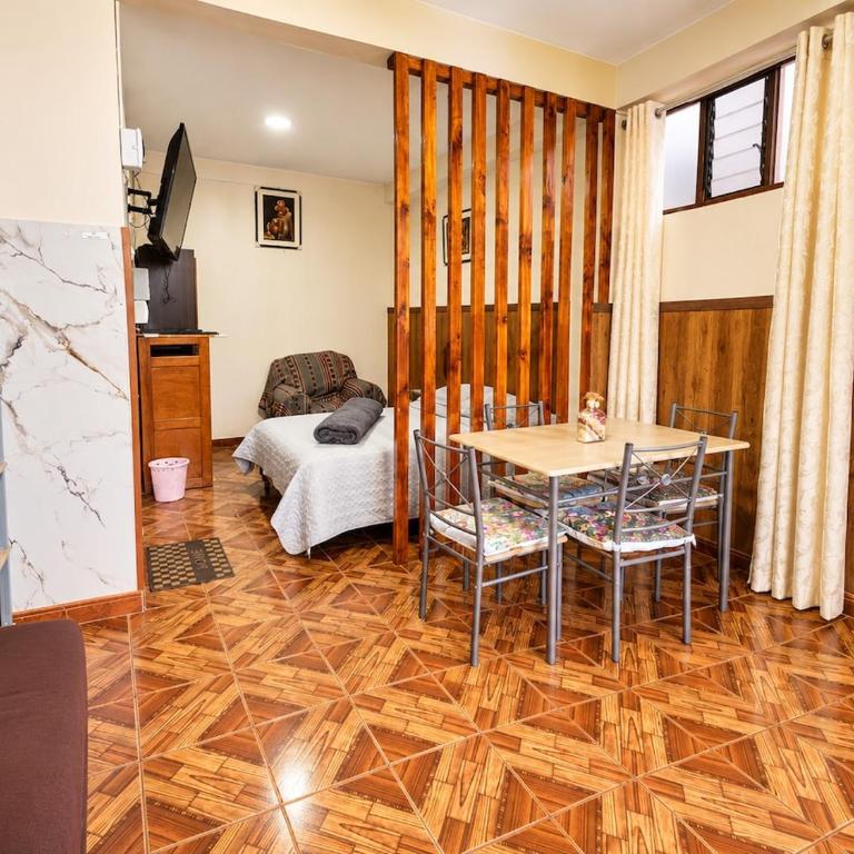 Cozy Studio - 9 Min to Historic Center - One-Bedroom Apartment - 16