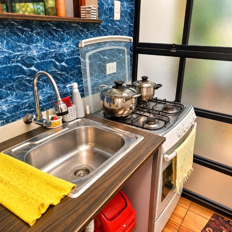 Cozy Studio - 9 Min to Historic Center - One-Bedroom Apartment - 21