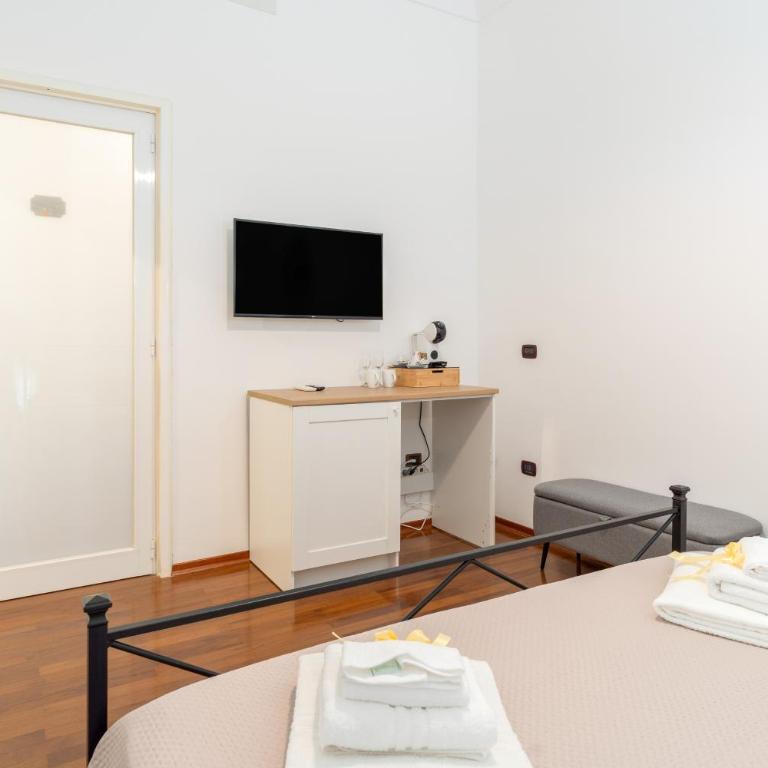 Kairos Rooms & Suite - Habitación Doble con ducha - 1 o 2 camas - 6